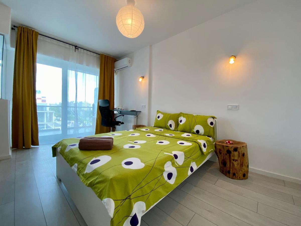 Plaza View Studio Bucarest Extérieur photo